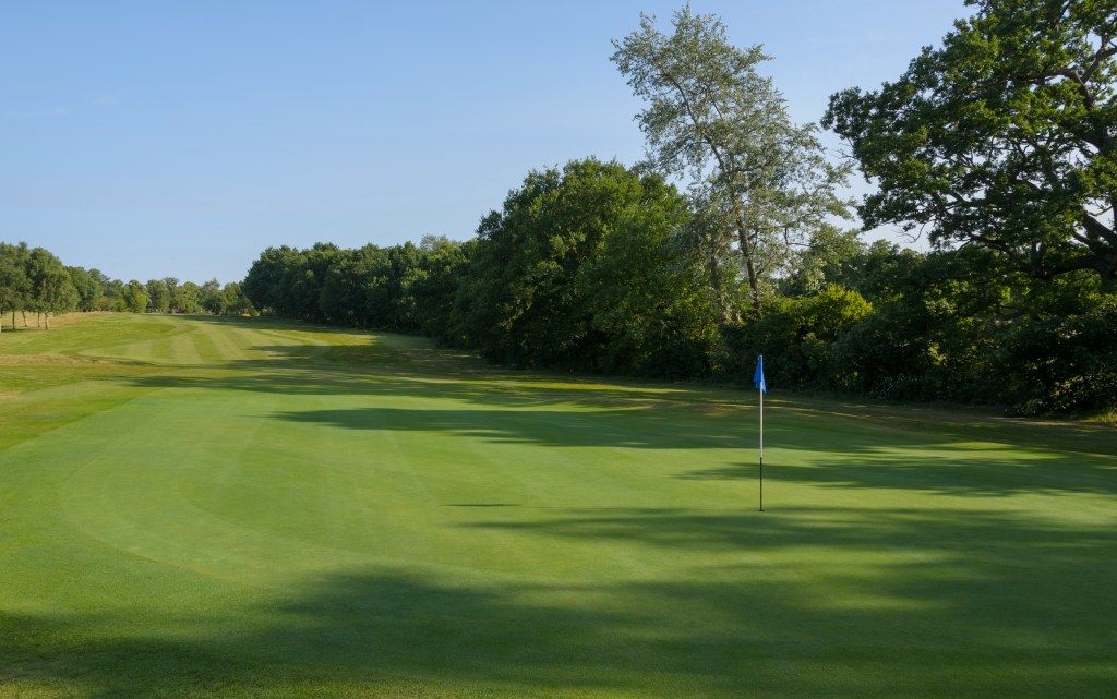 hole 13