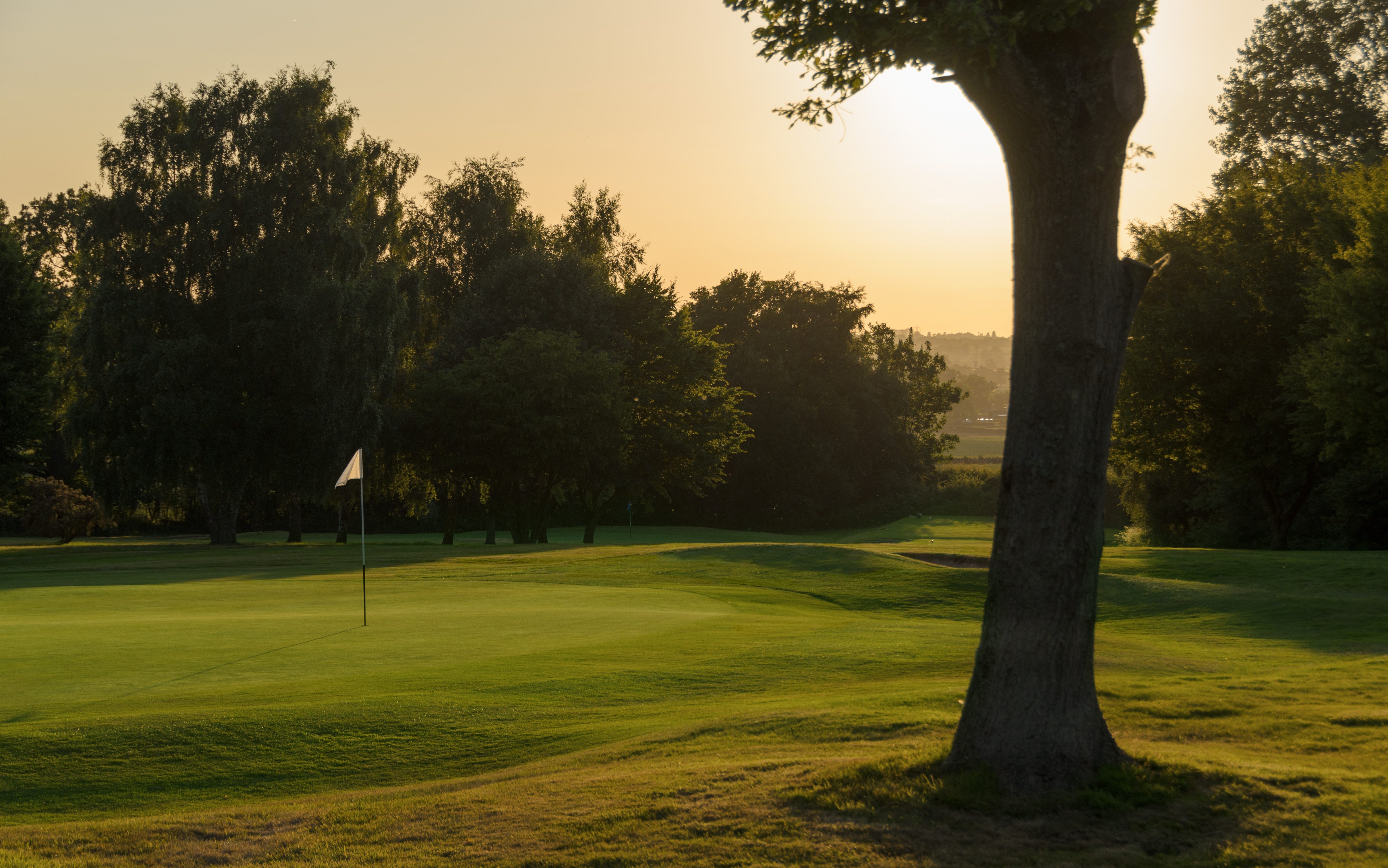 hole 14