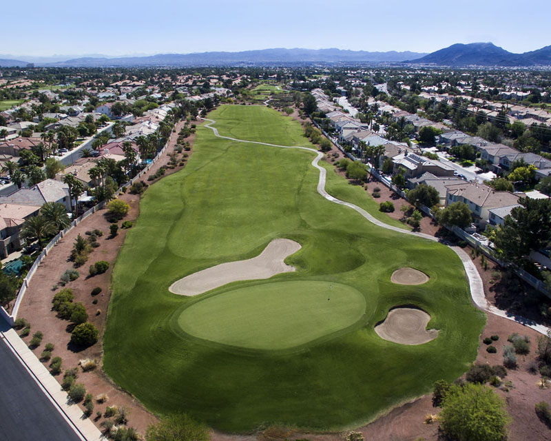 Bird's eye view of Golf Course with sand traps