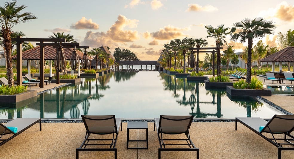 Unwind in luxury at Anantara Desaru Coast Resort & Villas with our exclusive Stay & Play package. Enjoy premier accommodation and golf experiences, creating memories that tee off perfection!