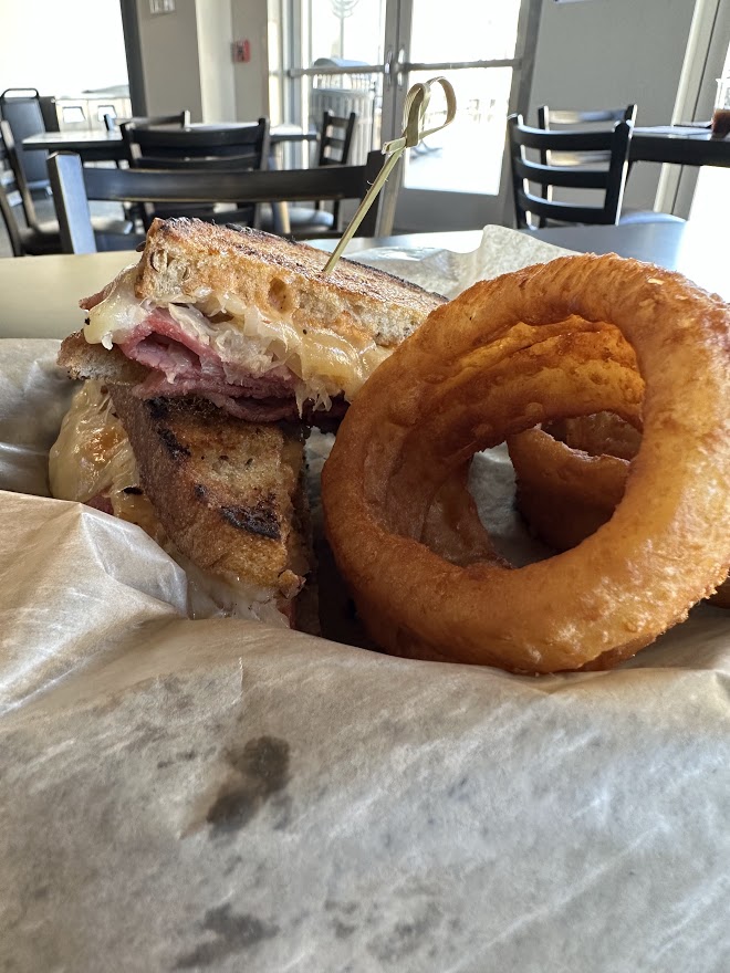 Reuben with onion rings